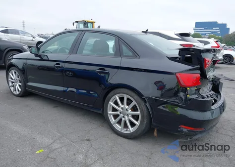2015 Audi A3 2.0T Premium из США, поврежденный, VIN WAUBFGFF3F1114702